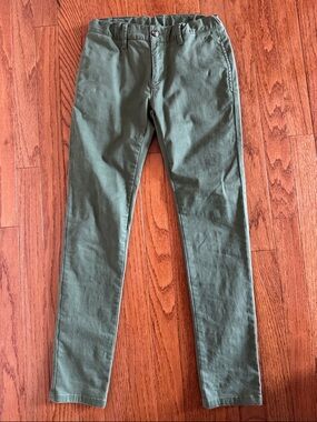 🎉Hackett- Slim Pants in Olive Green(Size 9-10)